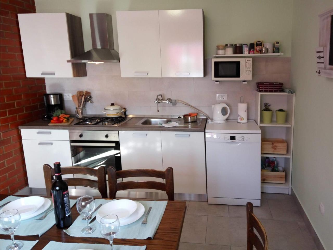Apartments Villa Sabina Pula Bagian luar foto